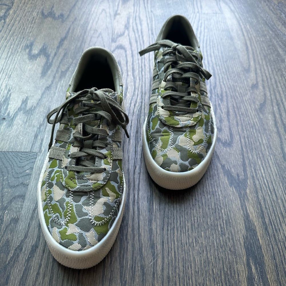 Adidas Originals Sambarose camo sneakers
